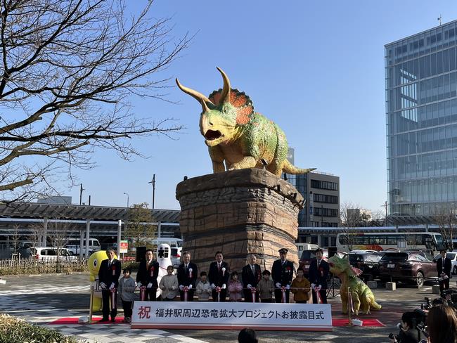 福井駅周辺恐竜拡大プロジェクトお披露目式2