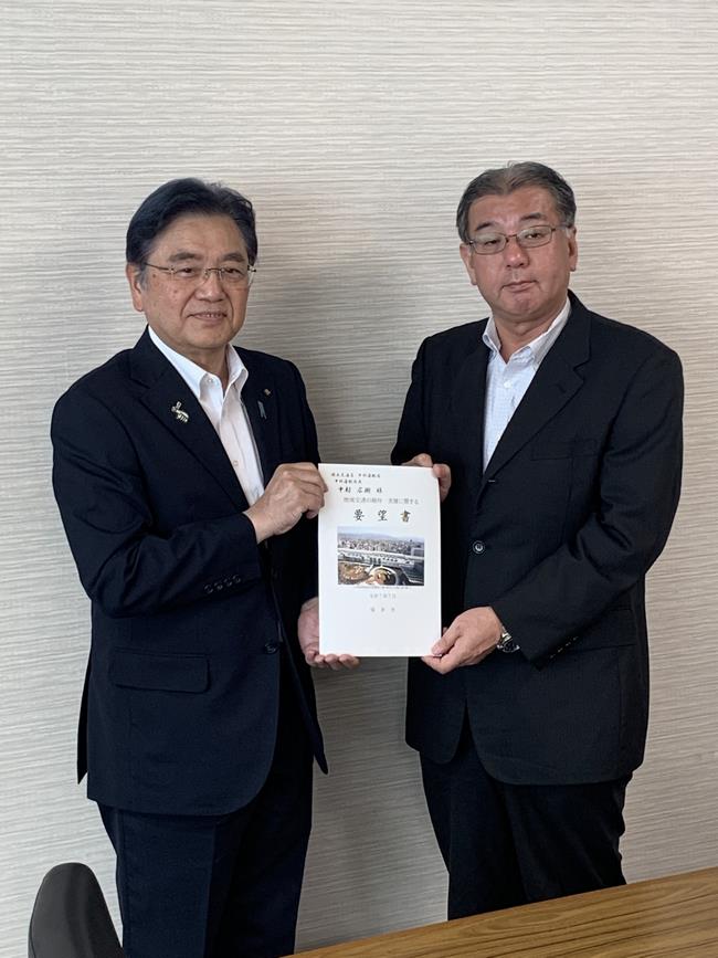 国への要望活動（近畿地方整備局、中部運輸局）2