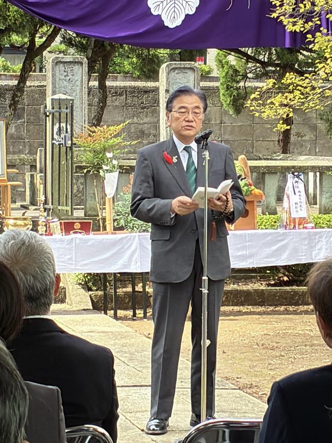 橋本左内先生 墓前祭