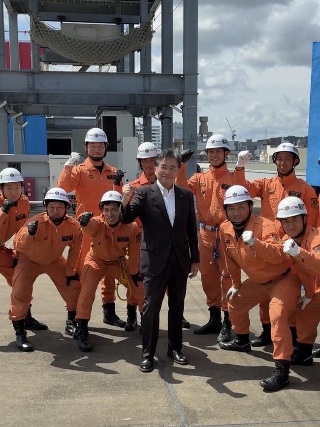 全国消防救助技術大会出場激励の写真
