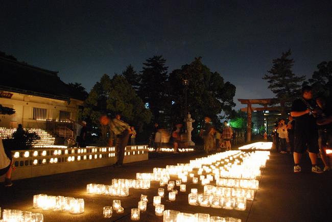 護国神社1