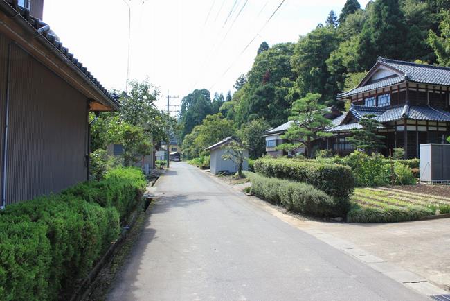 城山と麓の集落3