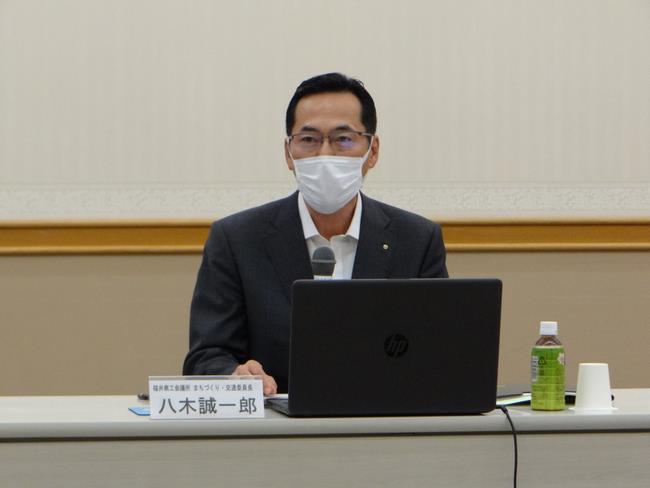 第1回県都にぎわい創生協議会　座長写真