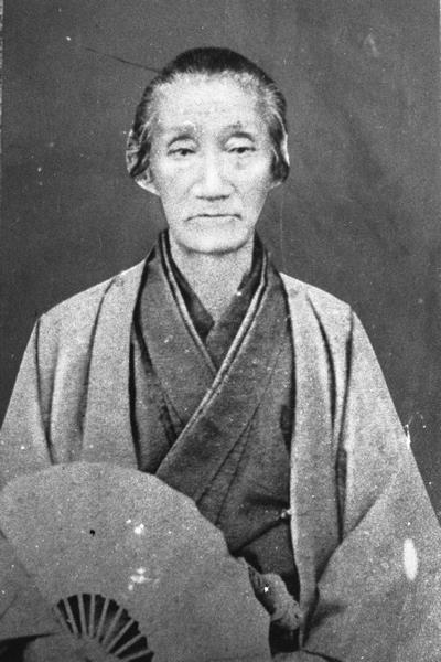 吉田東篁肖像写真