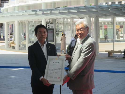 20180702贈呈式(2)