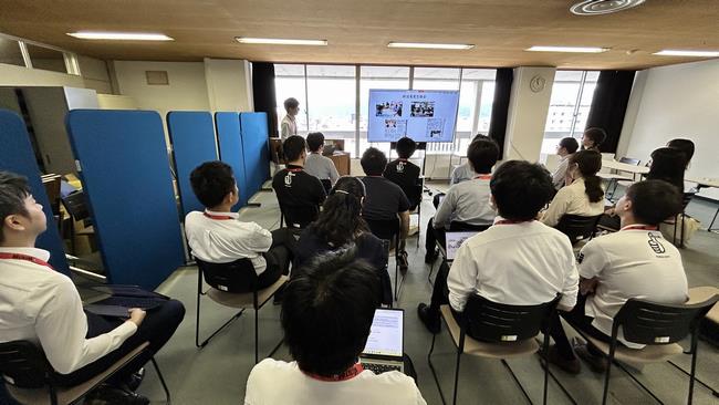 R8勉強会の様子(2)